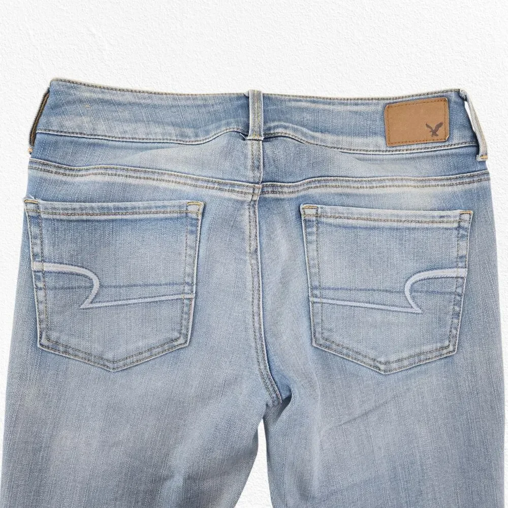 American Eagle Light Wash Artist Crop Kick Flare Stretch Denim Jeans Size 6